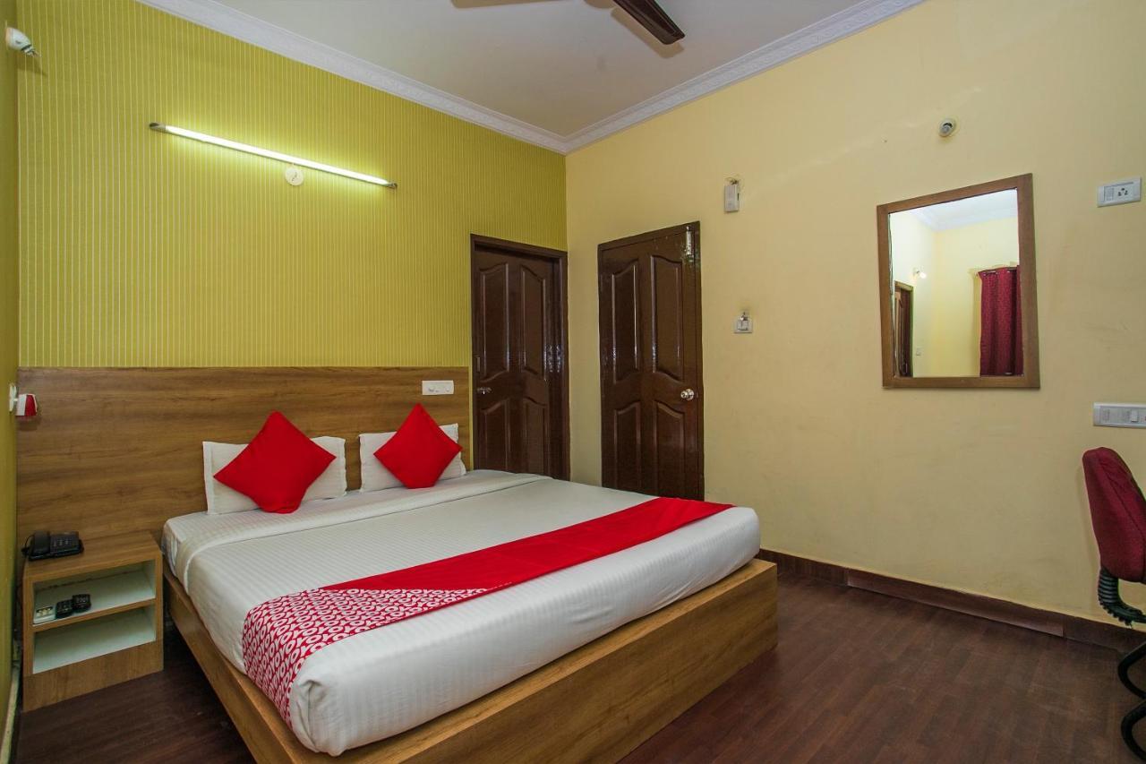 Hotel Venkat Presidency Bangalore Luaran gambar
