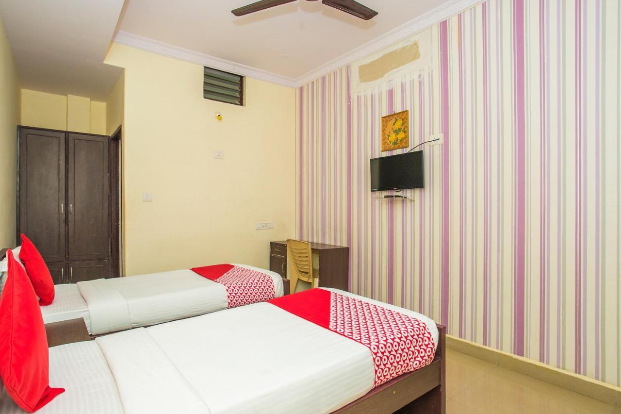 Hotel Venkat Presidency Bangalore Luaran gambar