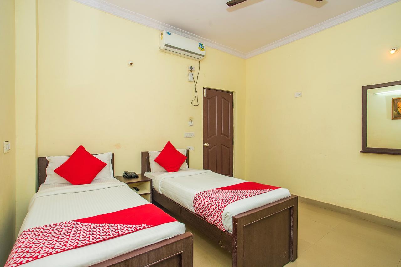 Hotel Venkat Presidency Bangalore Luaran gambar