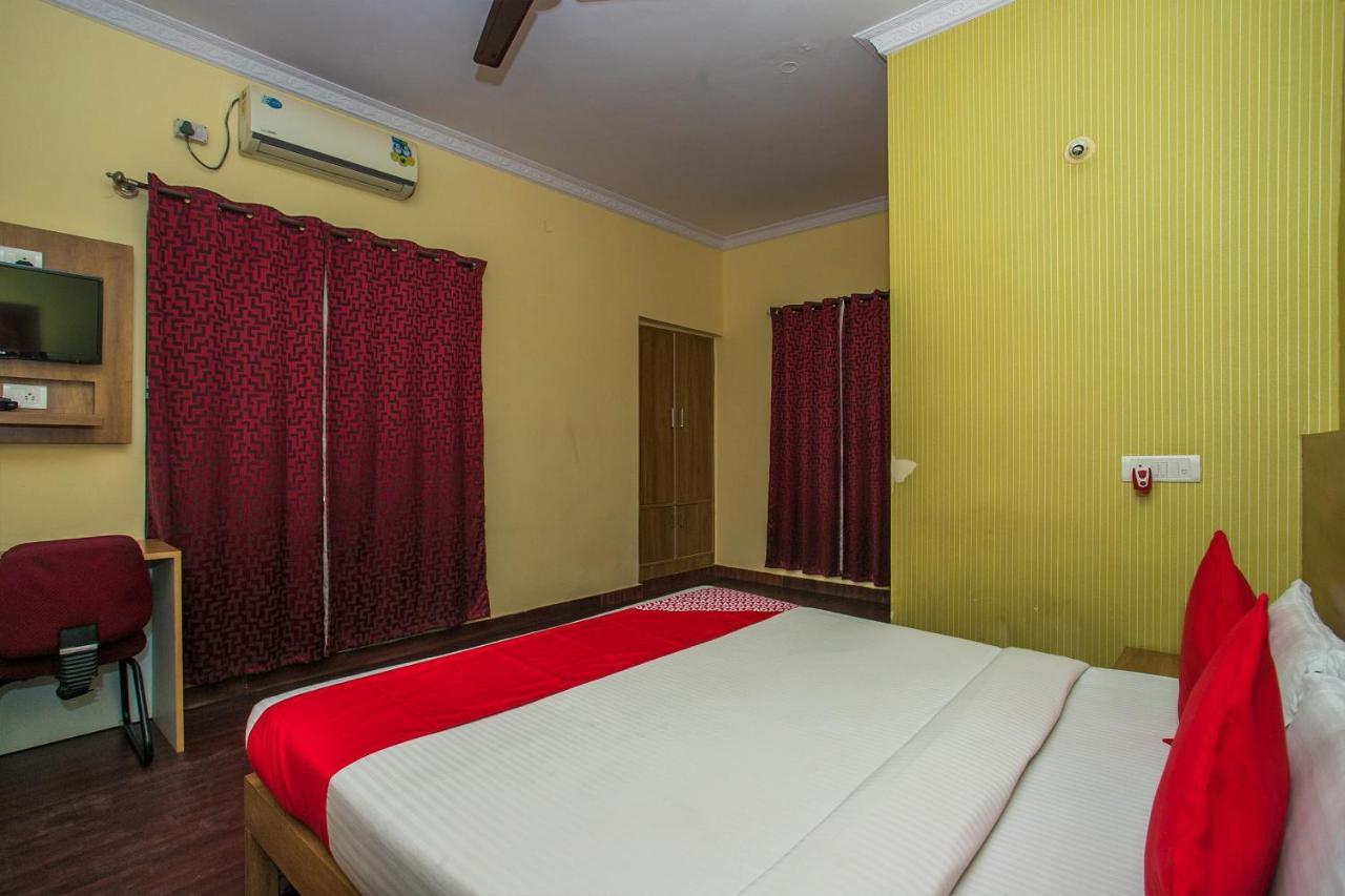Hotel Venkat Presidency Bangalore Luaran gambar