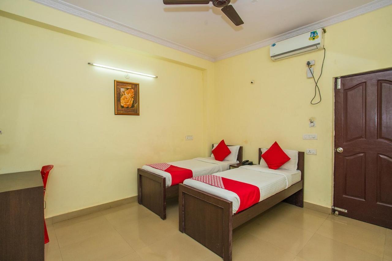 Hotel Venkat Presidency Bangalore Luaran gambar